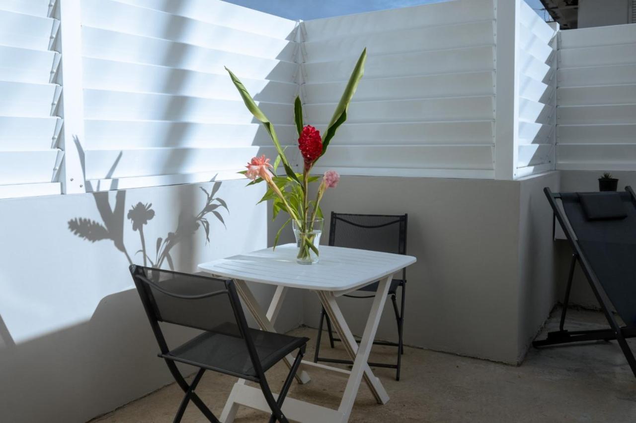 Ilet Jade Apartment Le Gosier  Bagian luar foto