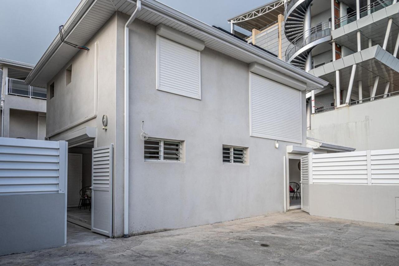 Ilet Jade Apartment Le Gosier  Bagian luar foto