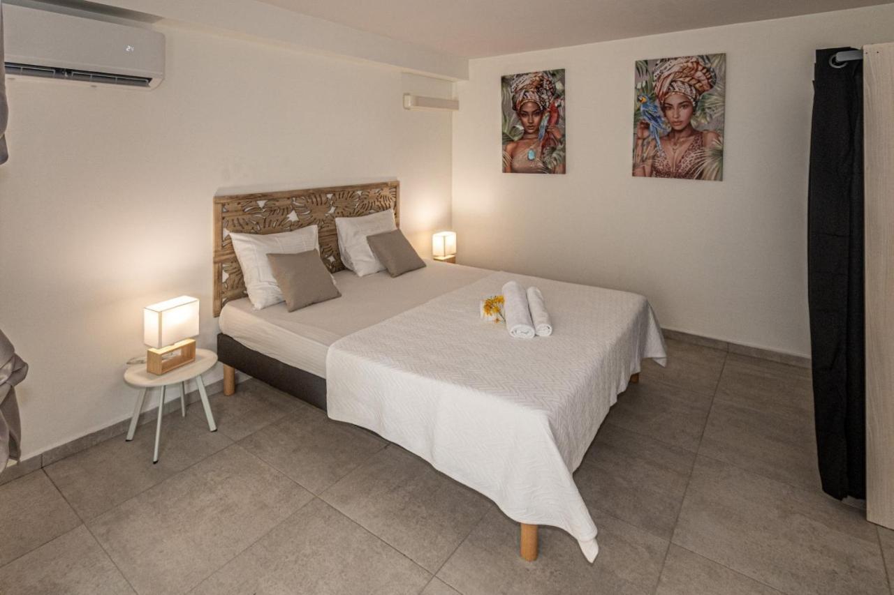 Ilet Jade Apartment Le Gosier  Bagian luar foto