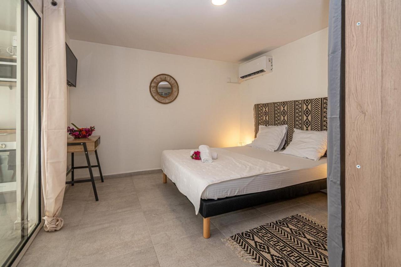 Ilet Jade Apartment Le Gosier  Bagian luar foto
